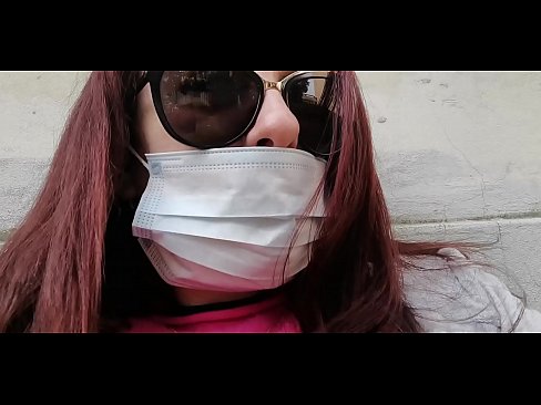 ❤️ Nicoletta membalas dendam pada tetangganya dan kencing di garasinya (Karantina Italia Khusus Covid19) ❌ Sialan pada kami ️❤